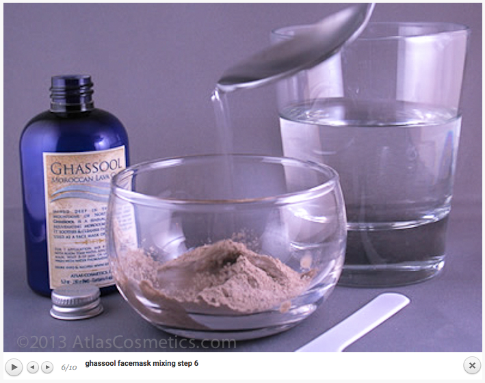 Ghassool powder mixed with water